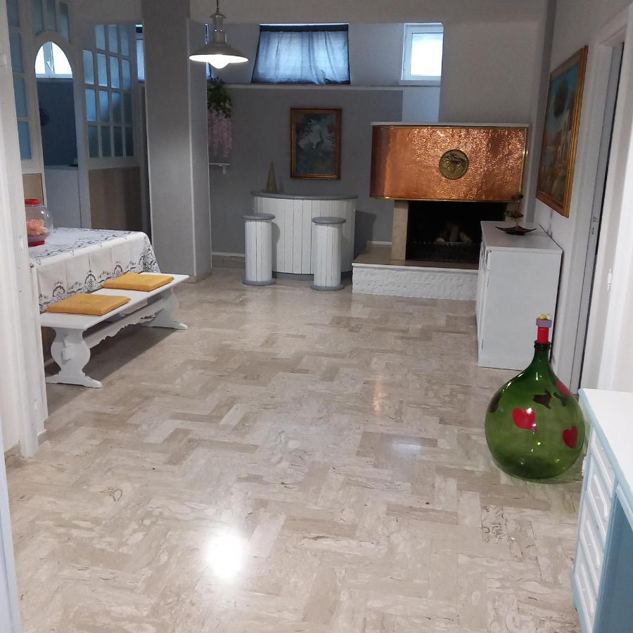 Wendy House Apartament Bari Exterior photo